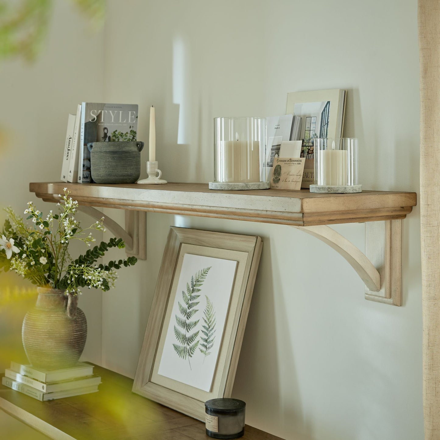 Luna Collection Medium Shelf